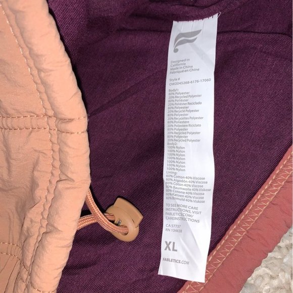 Fabletics Mallory Fleece Zip  Sweater Size Extra Large‎ Burgundy Sherpa Jacket - Picture 11 of 12